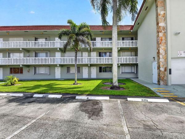 3300 Springdale Boulevard, Unit 208, Palm Springs, FL 33461