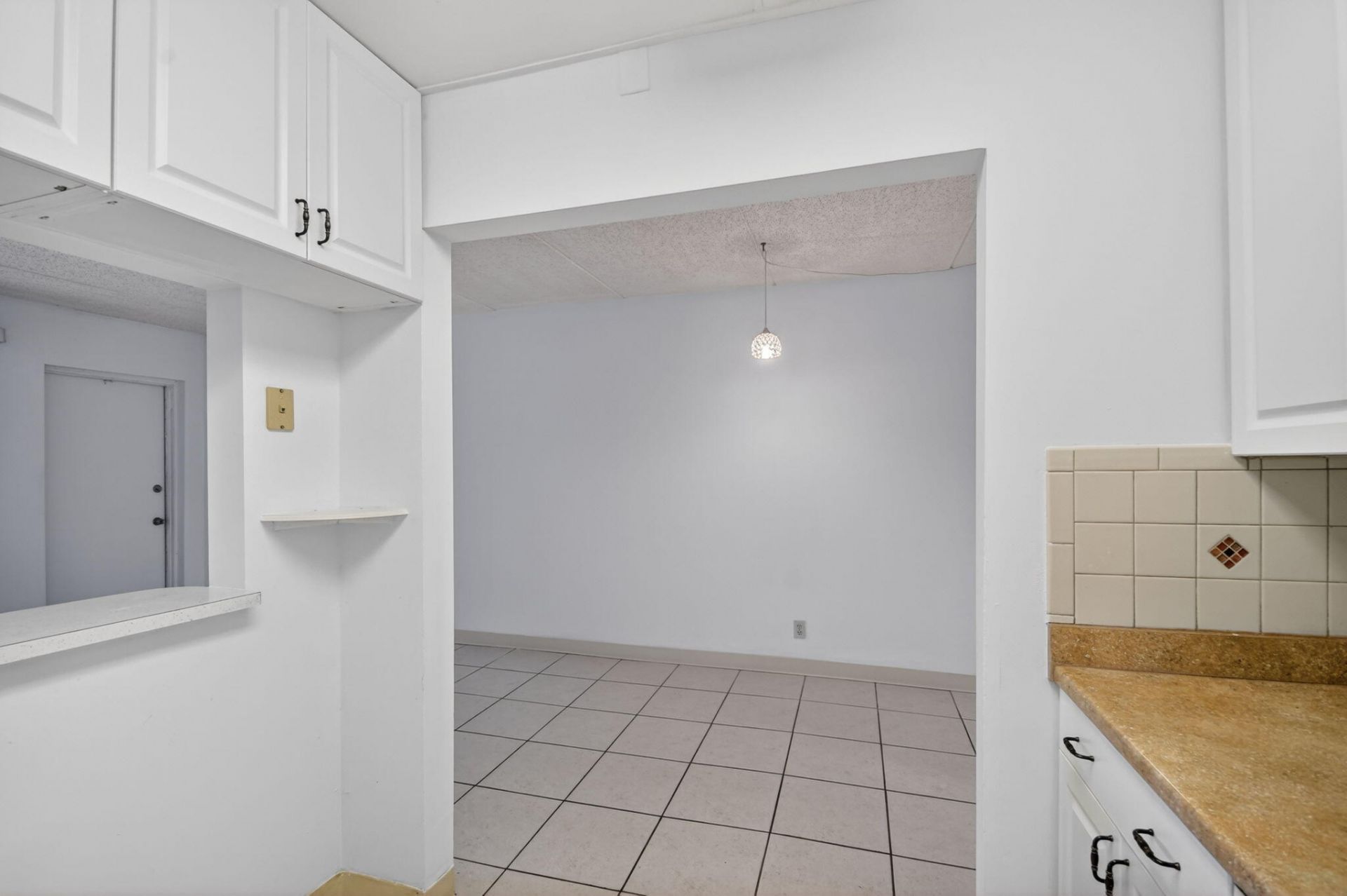 3300 Springdale Boulevard, Unit 208, Palm Springs, FL 33461 Photo