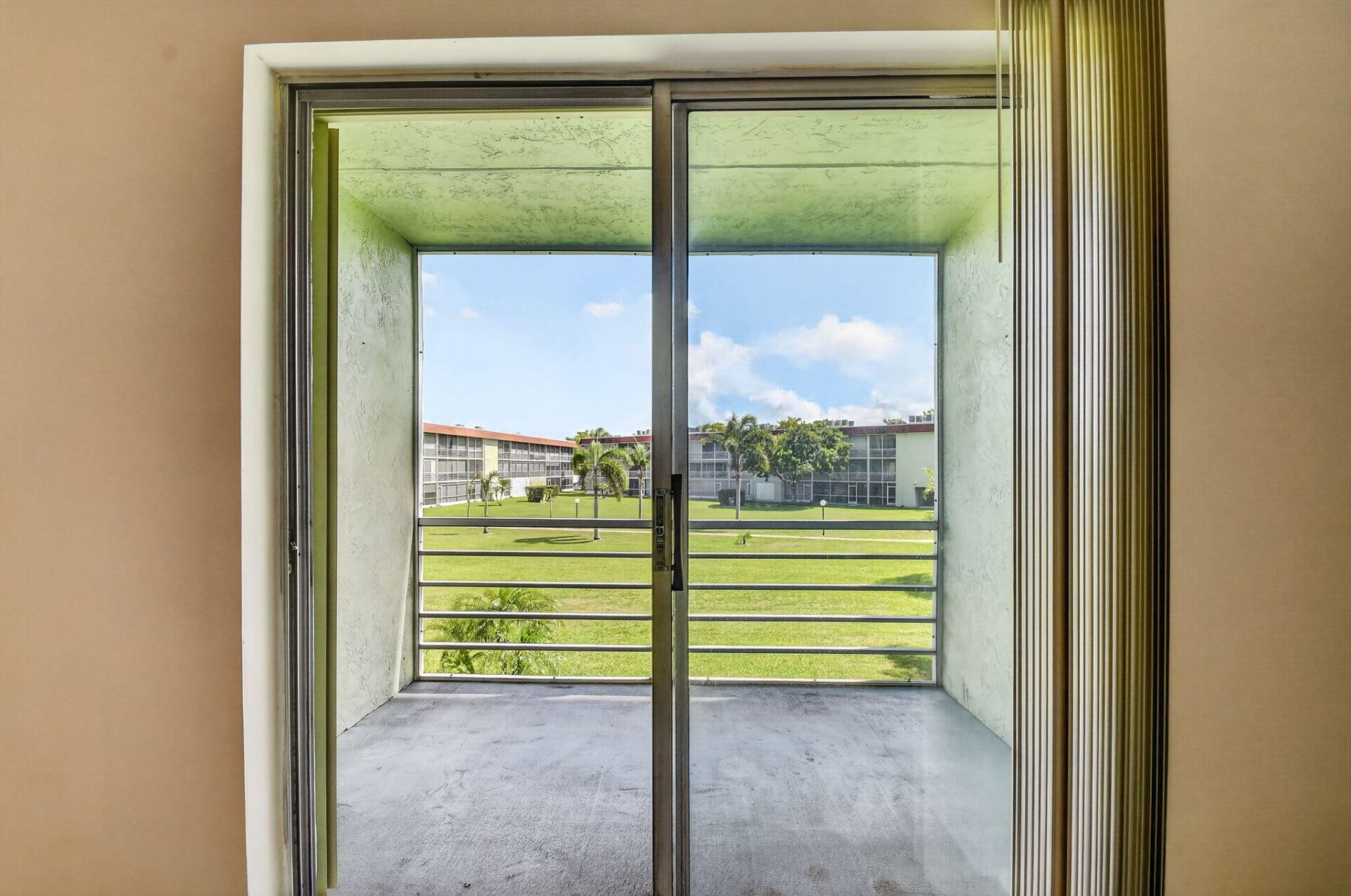 3300 Springdale Boulevard, Unit 208, Palm Springs, FL 33461 Photo