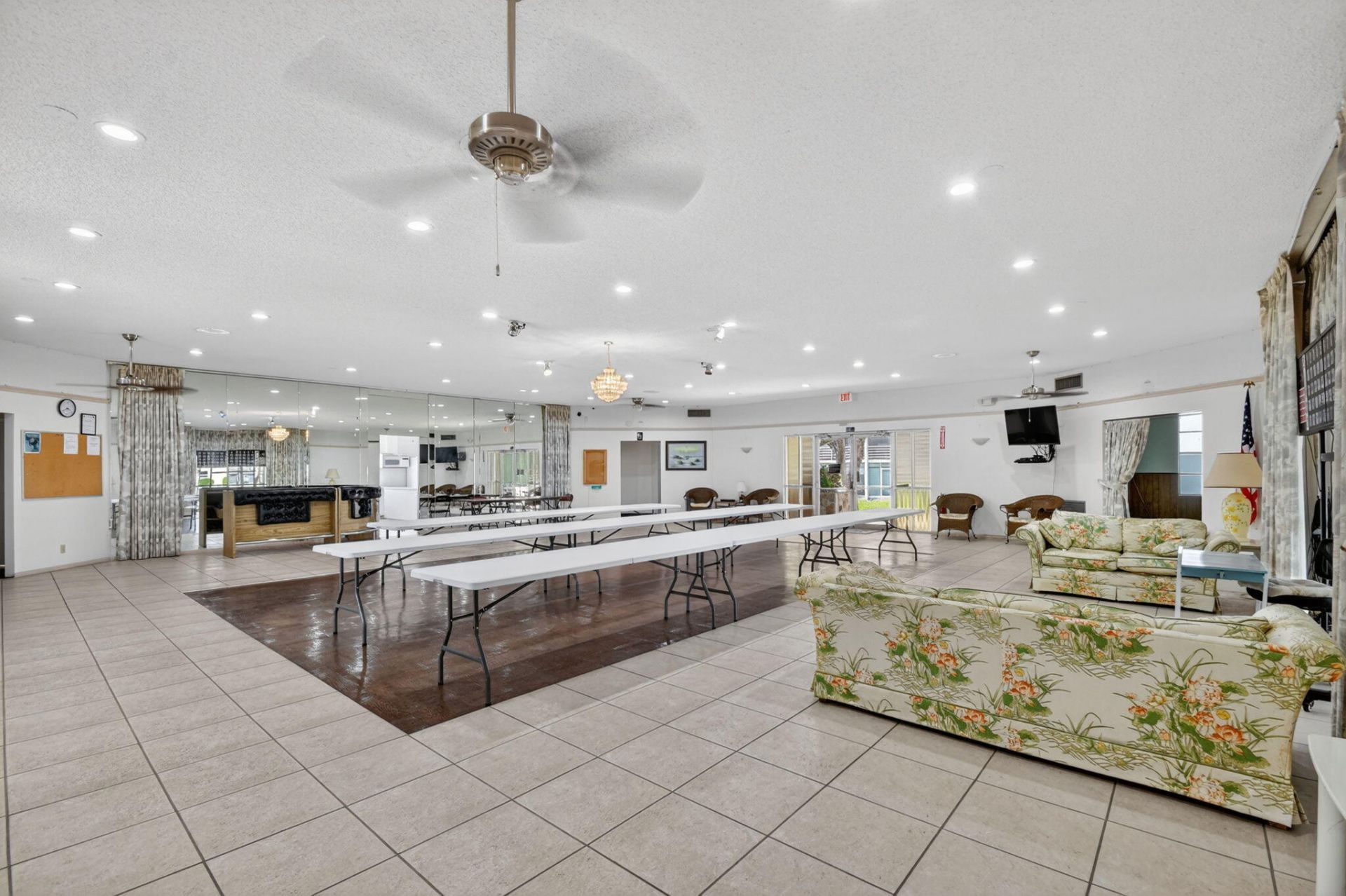 3300 Springdale Boulevard, Unit 208, Palm Springs, FL 33461 Photo