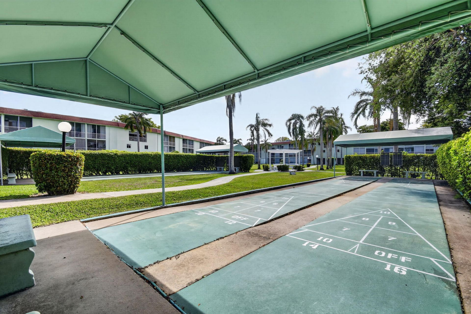 3300 Springdale Boulevard, Unit 208, Palm Springs, FL 33461 Photo