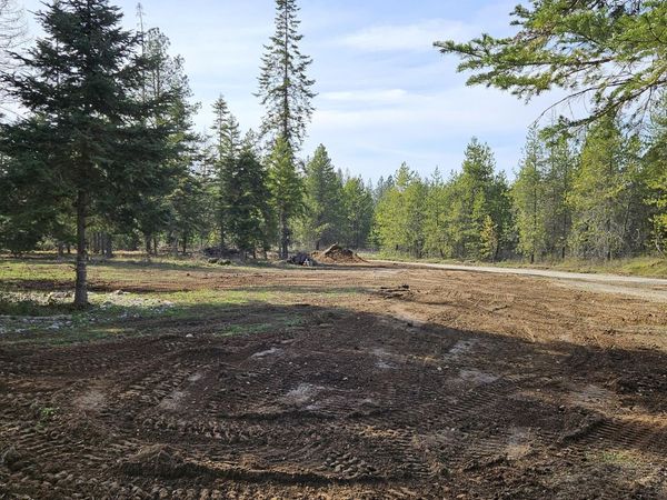 258 Nitty Gritty LN , Priest River, ID 83856