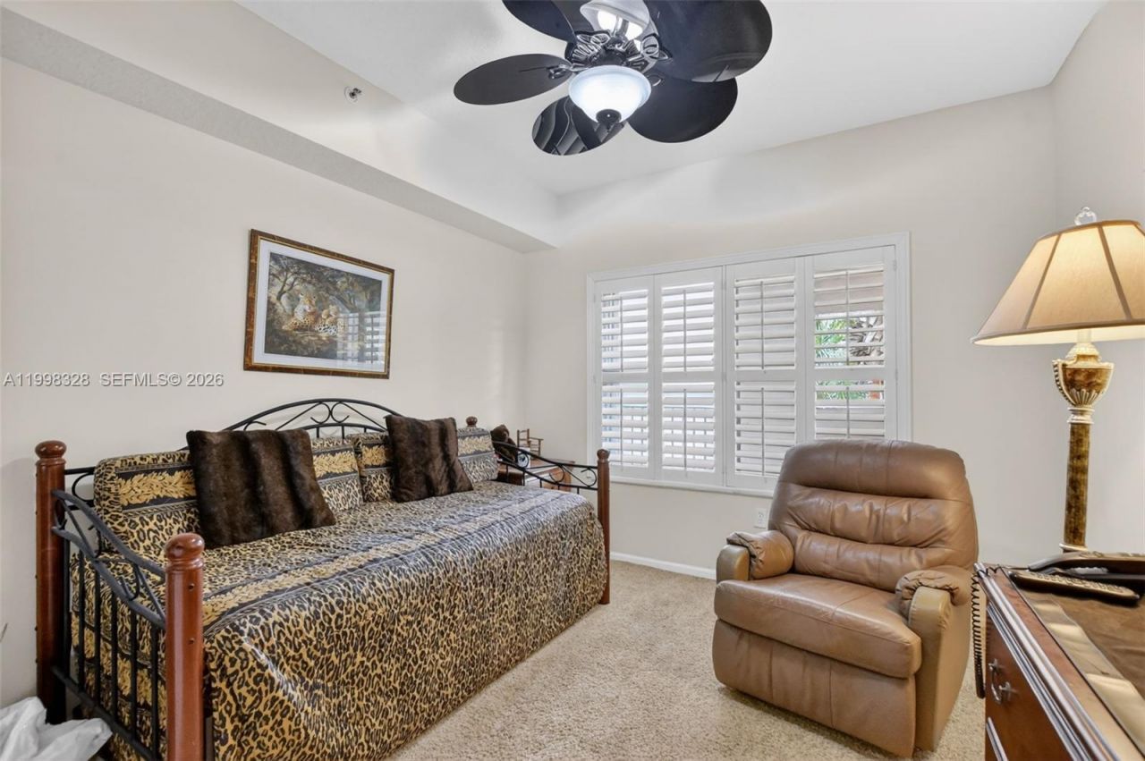 5938 Crystal Shores Dr, Unit 301, Boynton Beach, FL 33437 Photo