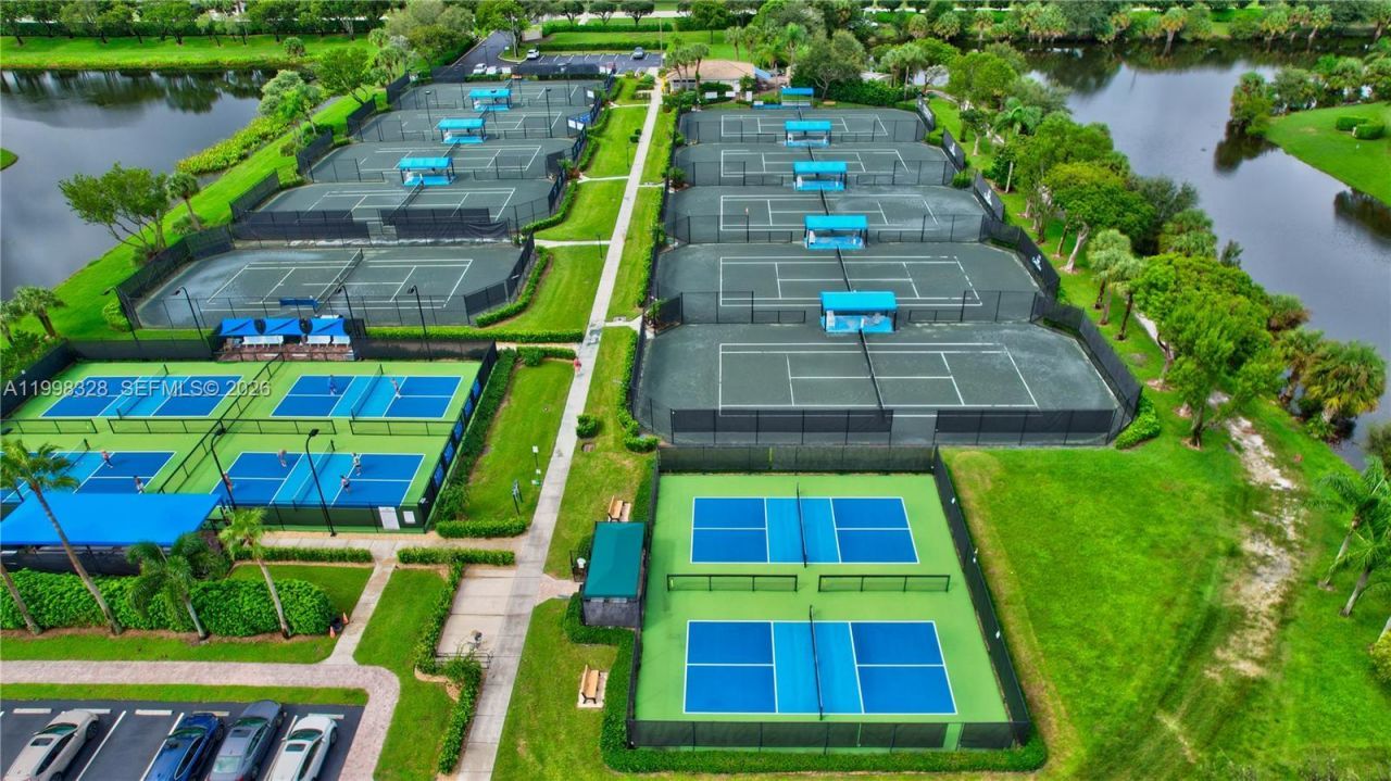 5938 Crystal Shores Dr, Unit 301, Boynton Beach, FL 33437 Photo