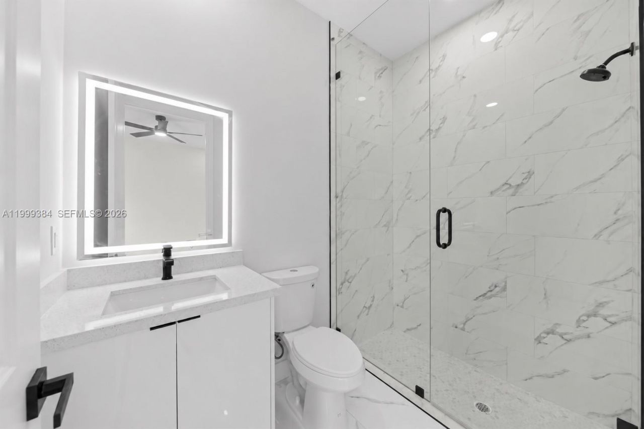 1024/1026 Diplomat Pkwy E, Cape Coral, FL 33909 Photo