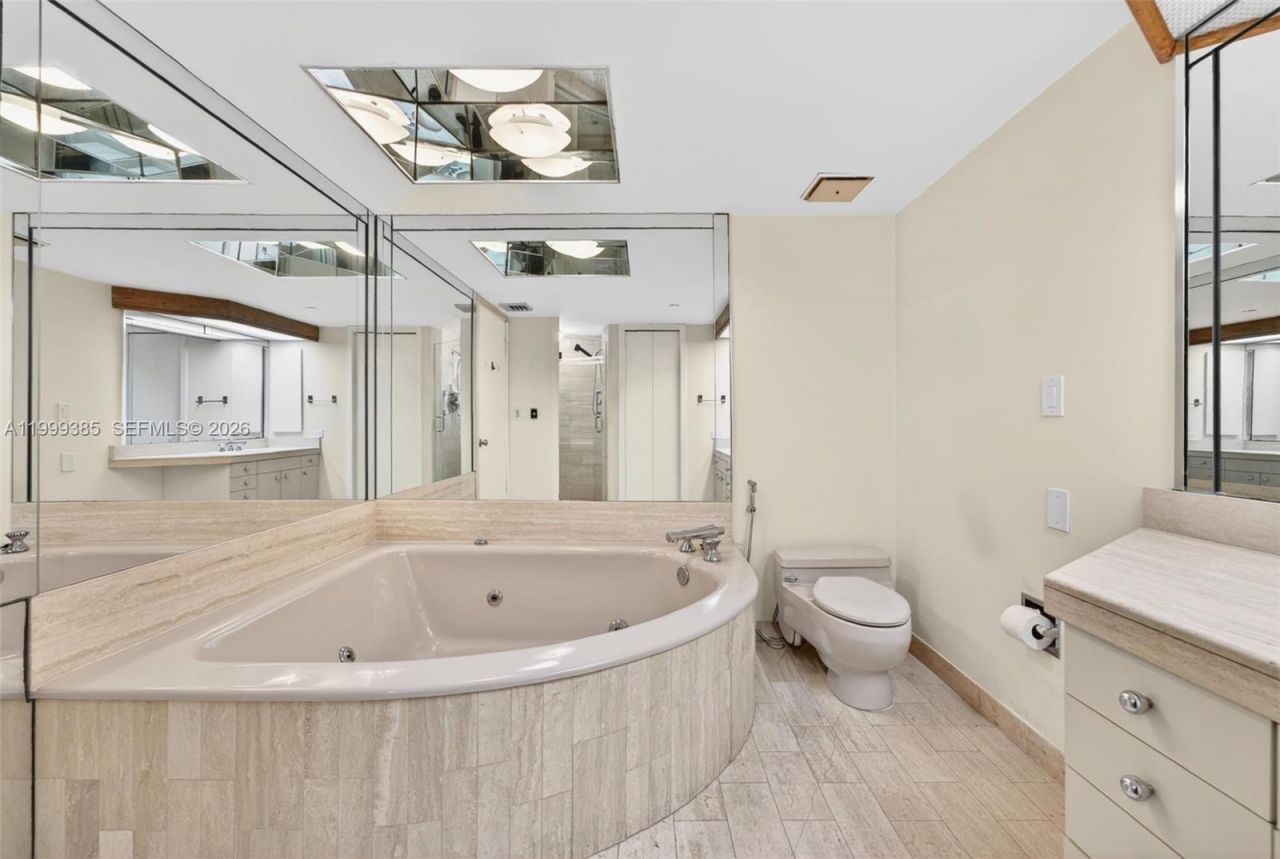 19355 Turnberry Way, Unit 24C, Aventura, FL 33180 Photo