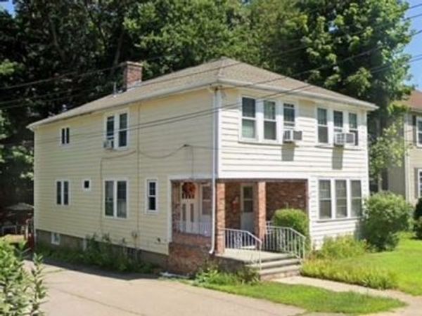 105-107 Warwick Rd, Newton, MA 02465
