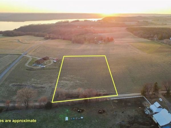 TBD Riesgraf Lane, Stockholm, WI 54769