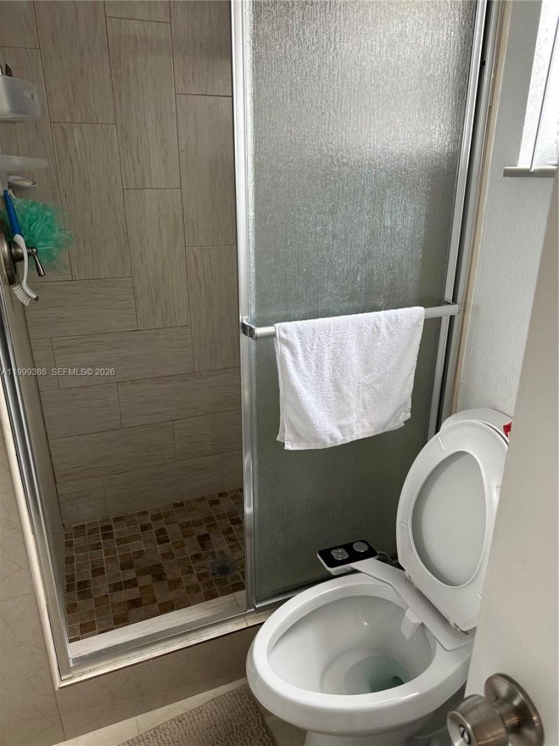 8021 N Sunrise Lakes Dr, Unit 101, Sunrise, FL 33322 Photo