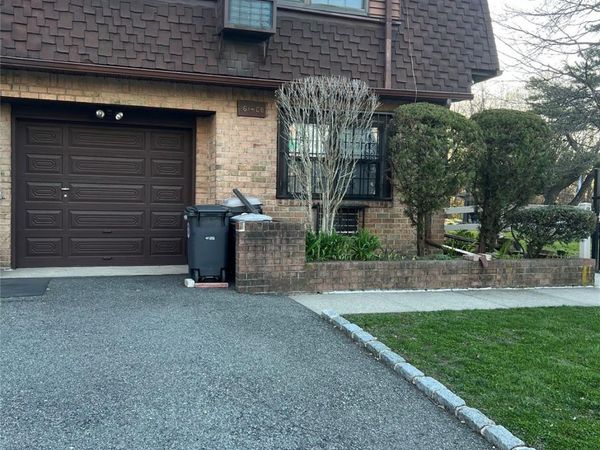 6106 233rd Street , Unit 15, Oakland Gardens, NY 11364