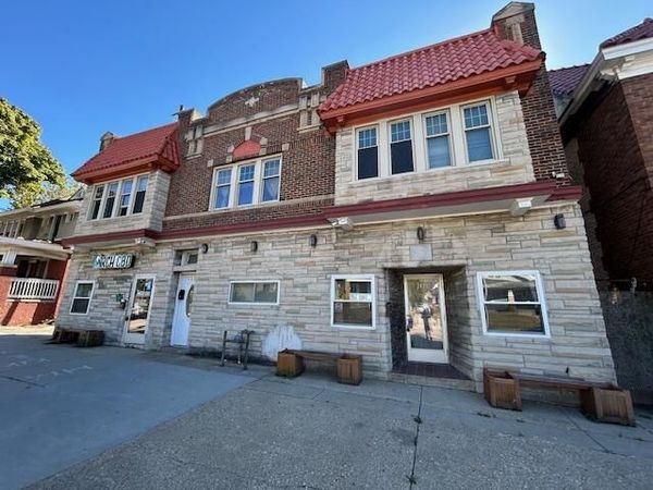 3421 W State STREET #2-4, Milwaukee, WI 53208