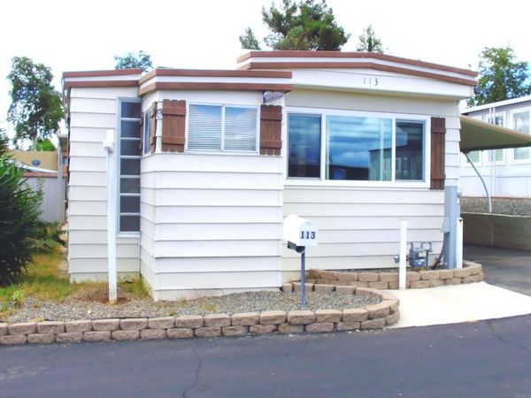 211 N Citrus Avenue, Unit 113, Escondido, CA 92027