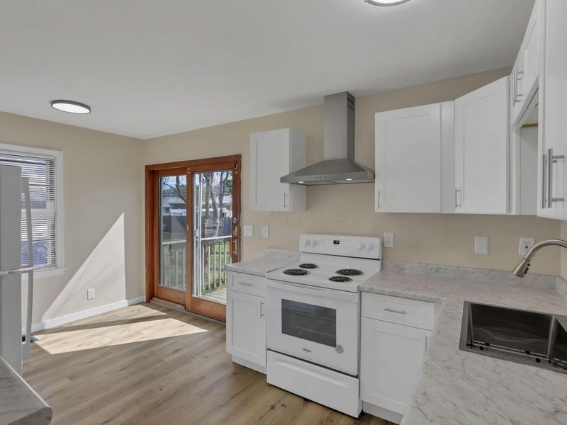 406 Beechtree Road, Whitehall, OH 43213 Photo 13