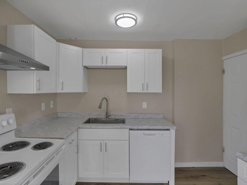 406 Beechtree Road, Whitehall, OH 43213 Photo 15