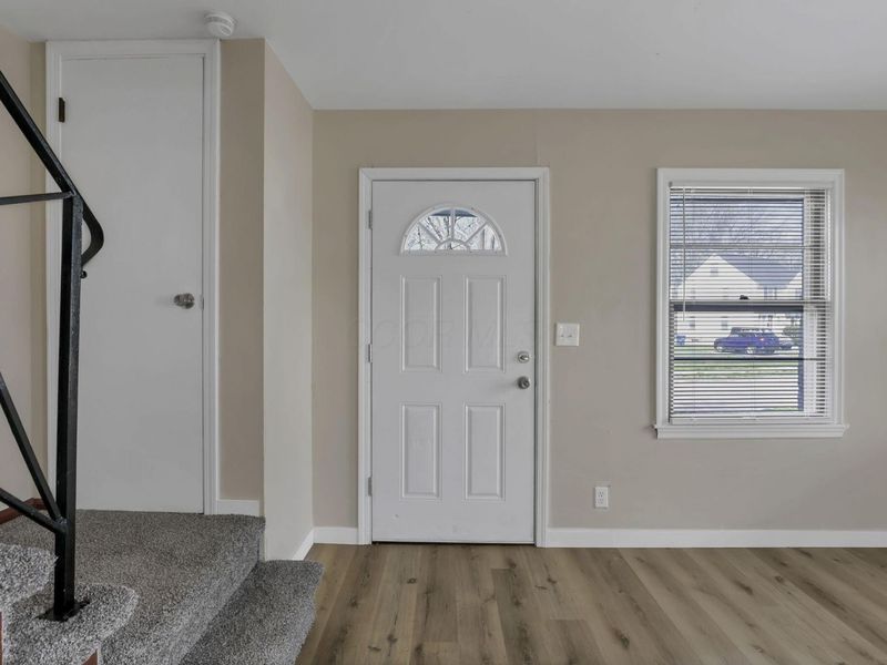 406 Beechtree Road, Whitehall, OH 43213 Photo 4