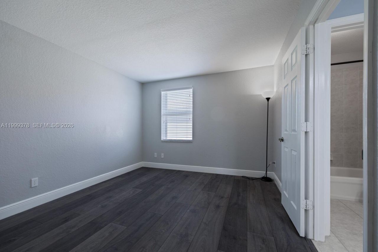 4207 W Whitewater Ave , Weston, FL 33332 Photo