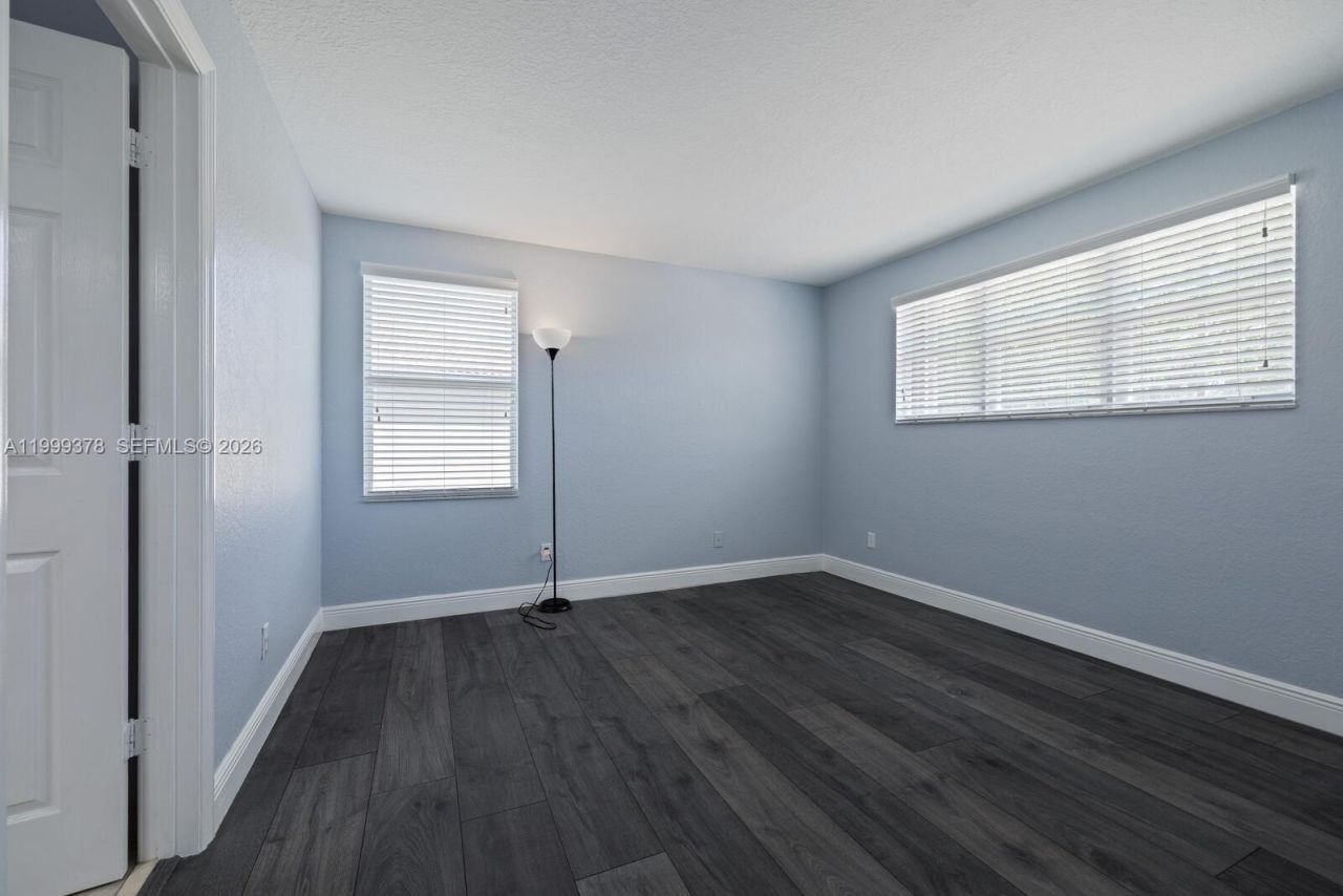 4207 W Whitewater Ave , Weston, FL 33332 Photo