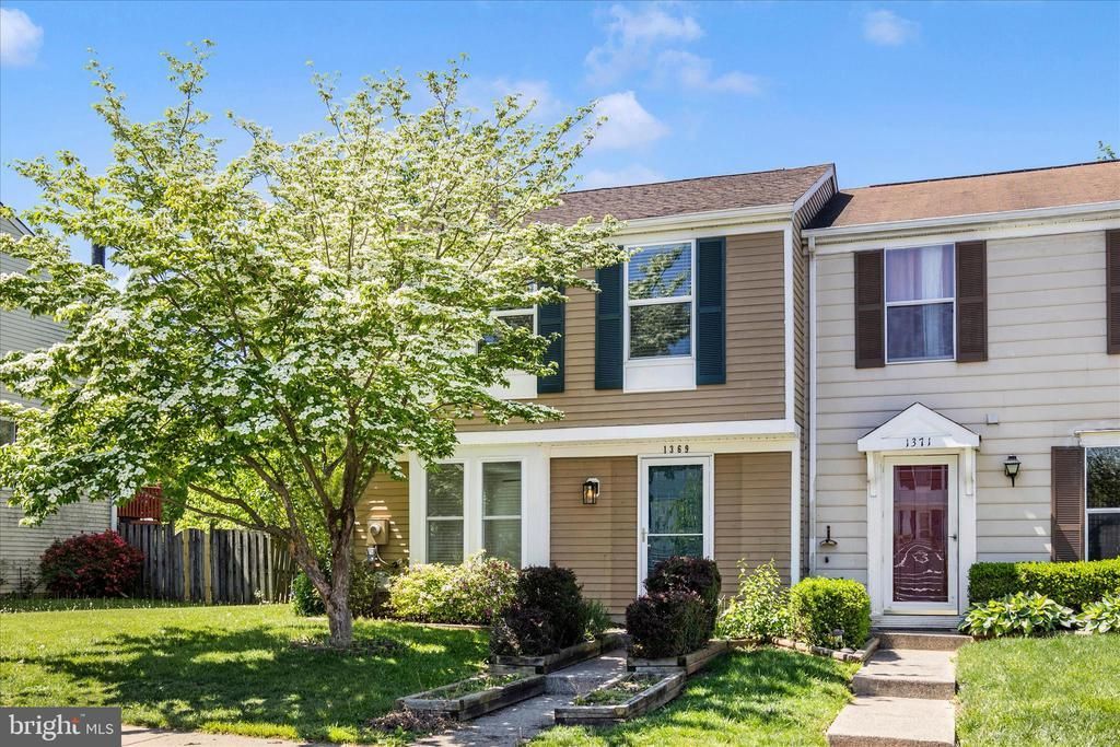 1369 David Lane, Frederick, MD 21703 Main Photo