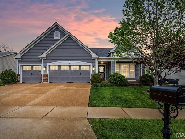543 Coachgate Court, Ballwin, MO 63021