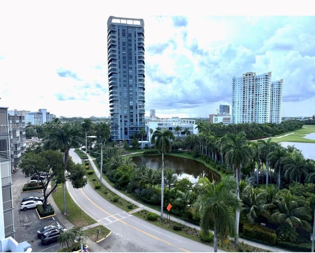 300 Diplomat Pkwy, Unit 505, Hallandale Beach, FL 33009 Photo