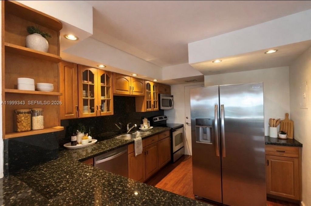 300 Diplomat Pkwy, Unit 505, Hallandale Beach, FL 33009 Photo