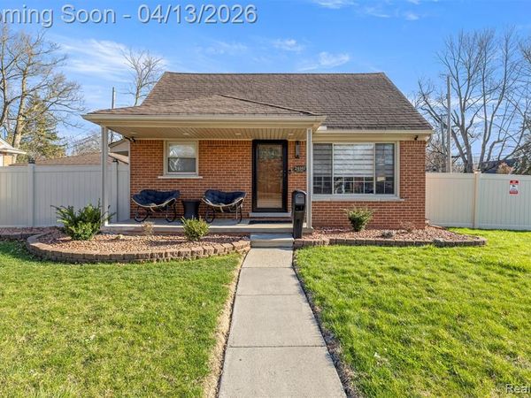 24161 Oxford Street, Dearborn, MI 48124