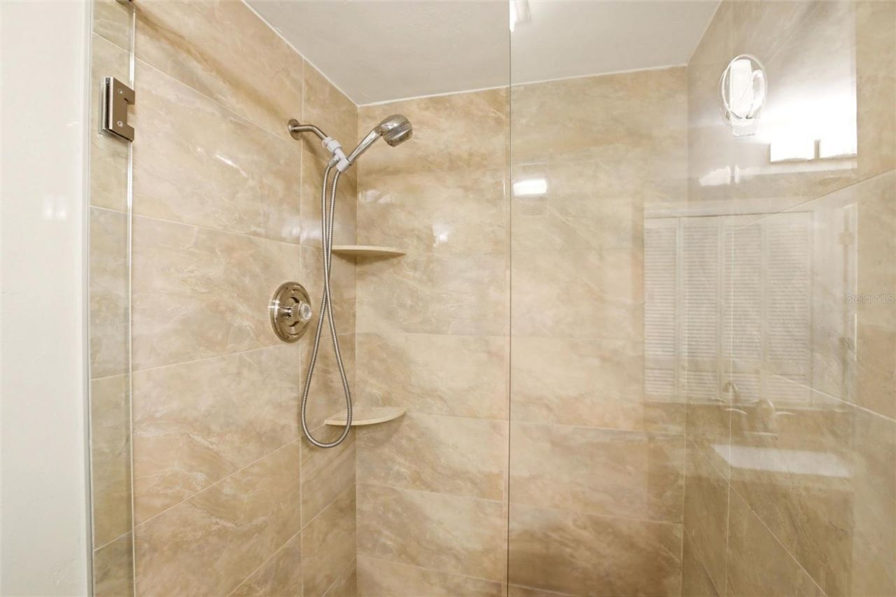 3460 N Key Drive, Unit 407, North Fort Myers, FL 33903 Photo