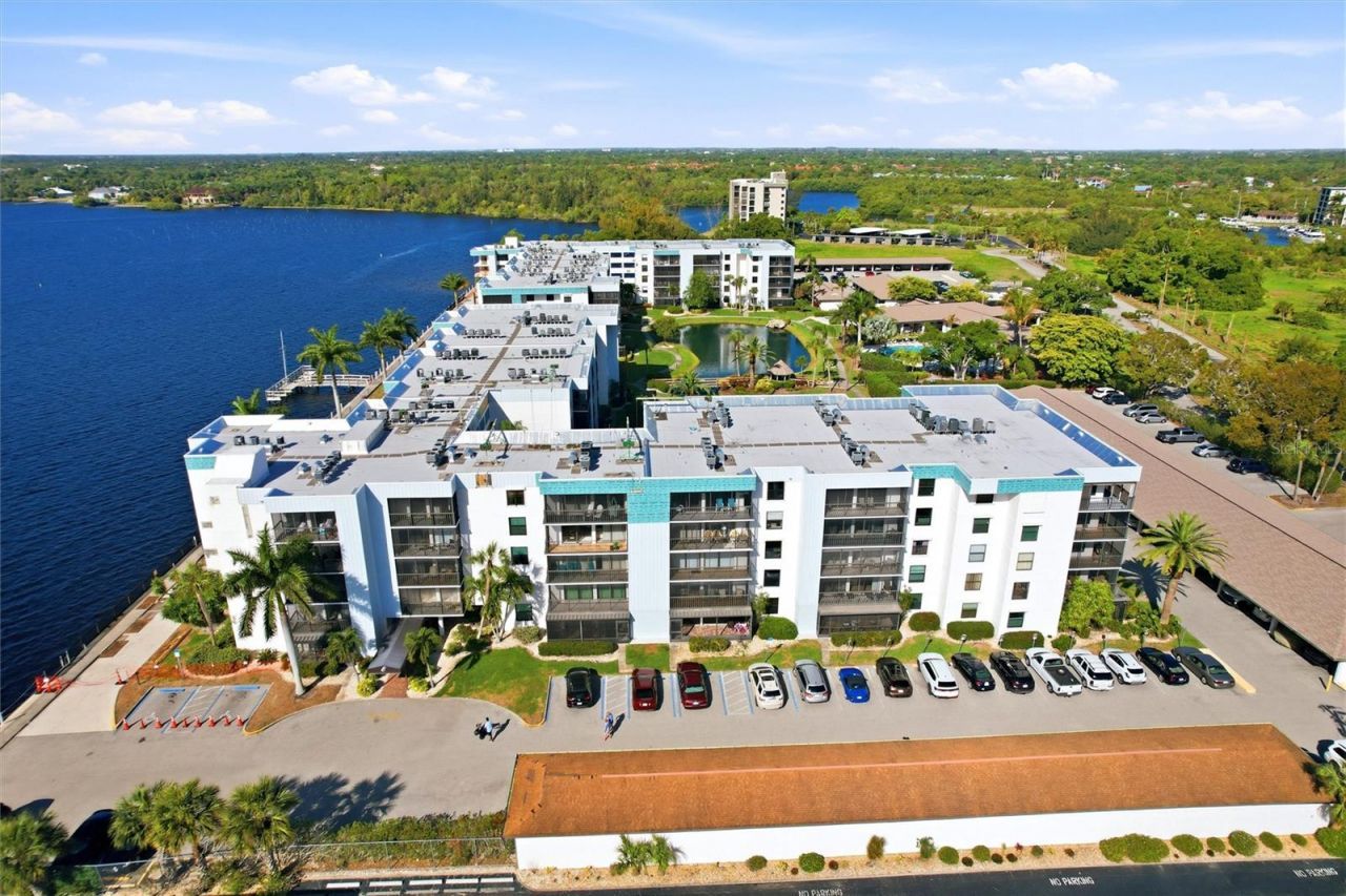 3460 N Key Drive, Unit 407, North Fort Myers, FL 33903 Photo