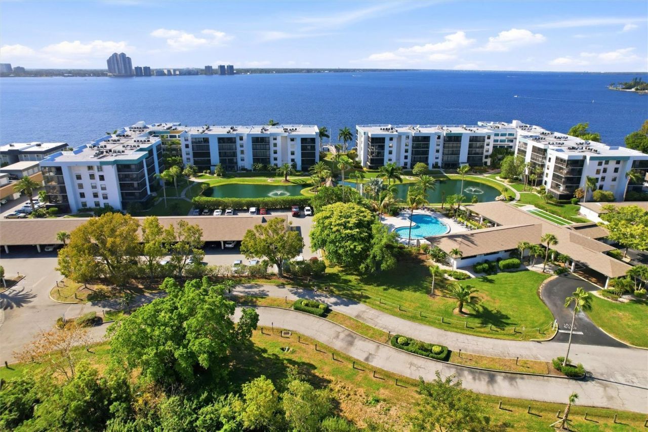 3460 N Key Drive, Unit 407, North Fort Myers, FL 33903 Photo