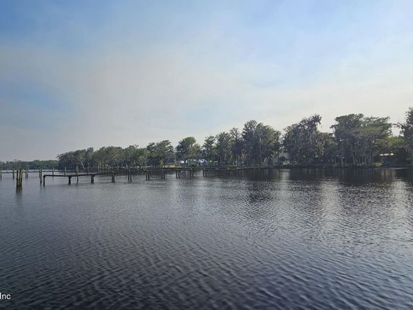 220 SIX POND Trail, Green Cove Springs, FL 32043