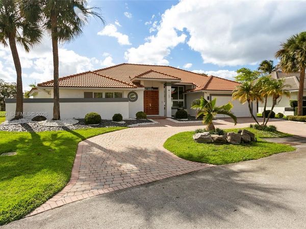 7709 NW 87th Ave, Tamarac, FL 33321