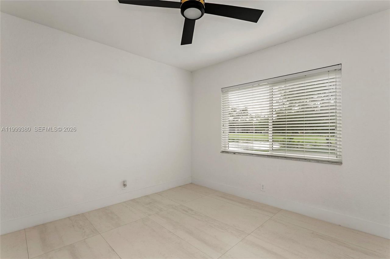 7709 NW 87th Ave, Tamarac, FL 33321 Photo