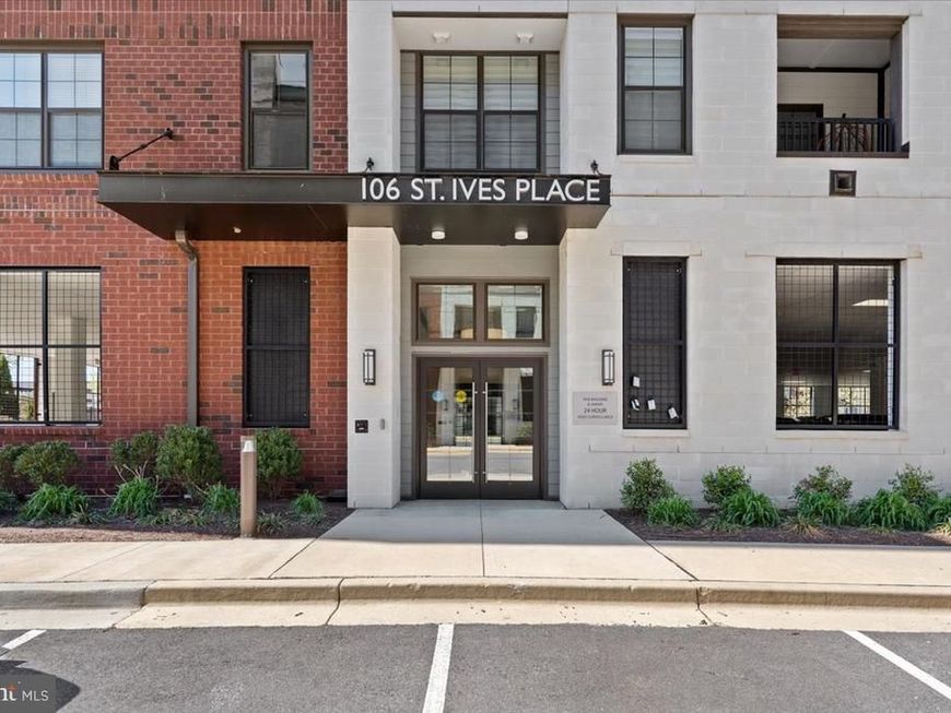 106 St. Ives Pl., Unit 201, Oxon Hill, MD 20745 Main Photo