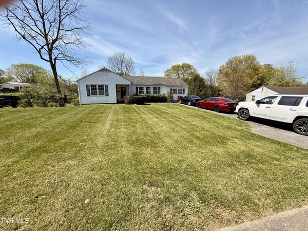 1507 Baxter Street, Johnson City, TN 37601