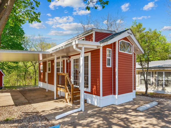 207 Sunshine Circle, Branson, MO 65616