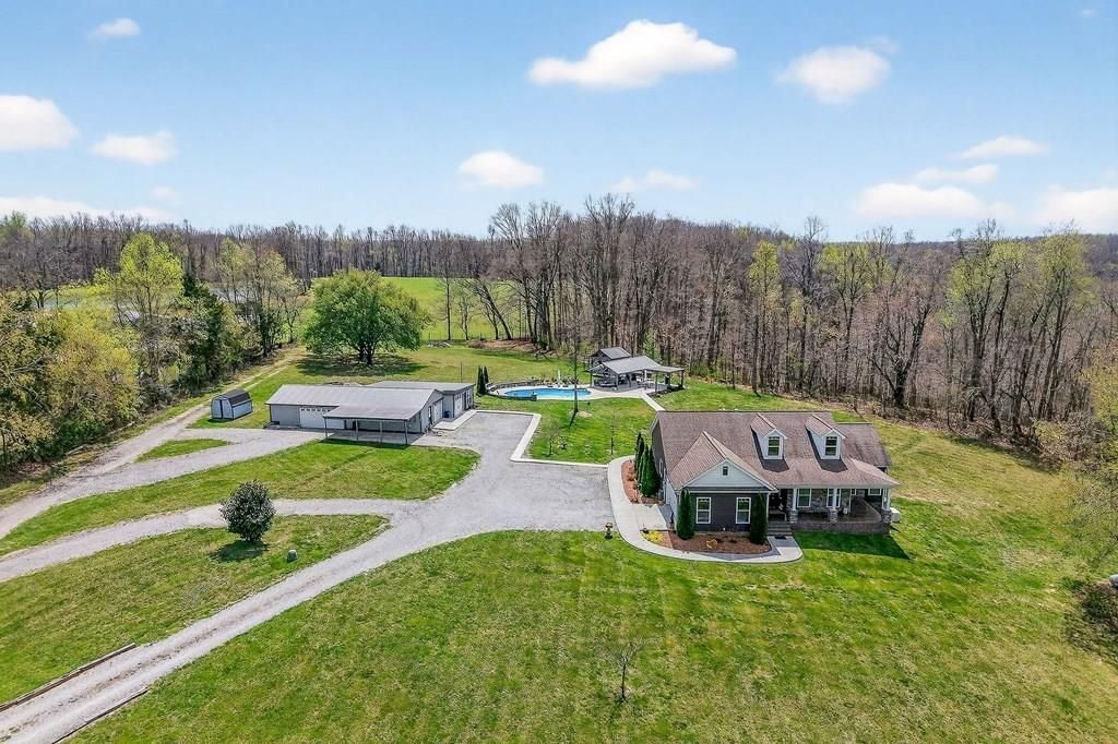 6081 Buck Mountain Rd., Cookeville, TN 38506 Main Photo