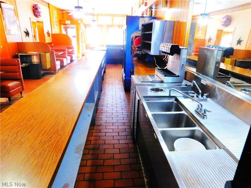 3293 Belmont Street, Bellaire, OH 43906 Photo 11