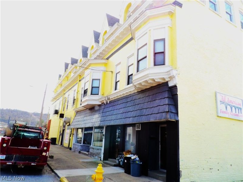 3293 Belmont Street, Bellaire, OH 43906 Photo 2