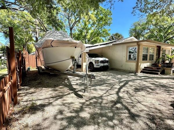 4653 78TH LANE N, ST PETERSBURG, FL 33709