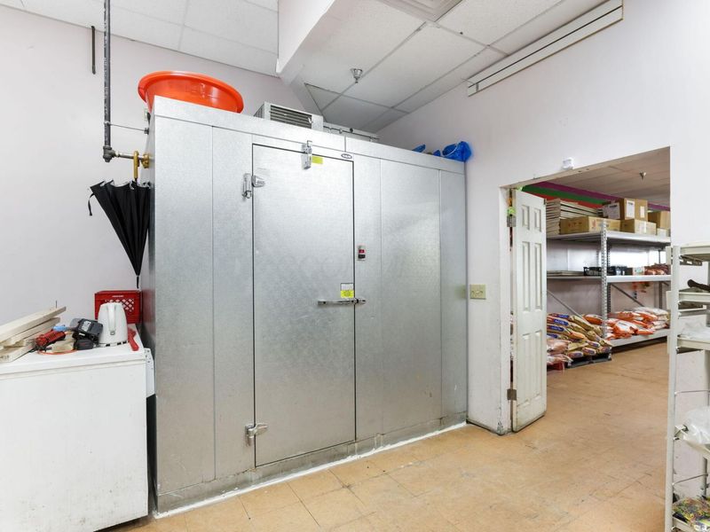 4583 Morse Centre Road , Columbus, OH 43229 Photo 25