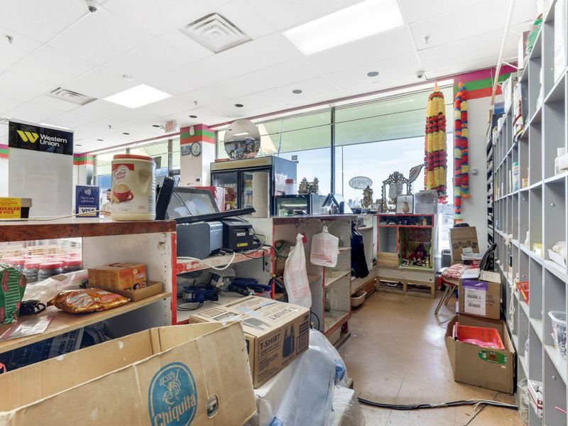 4583 Morse Centre Road , Columbus, OH 43229 Photo 8