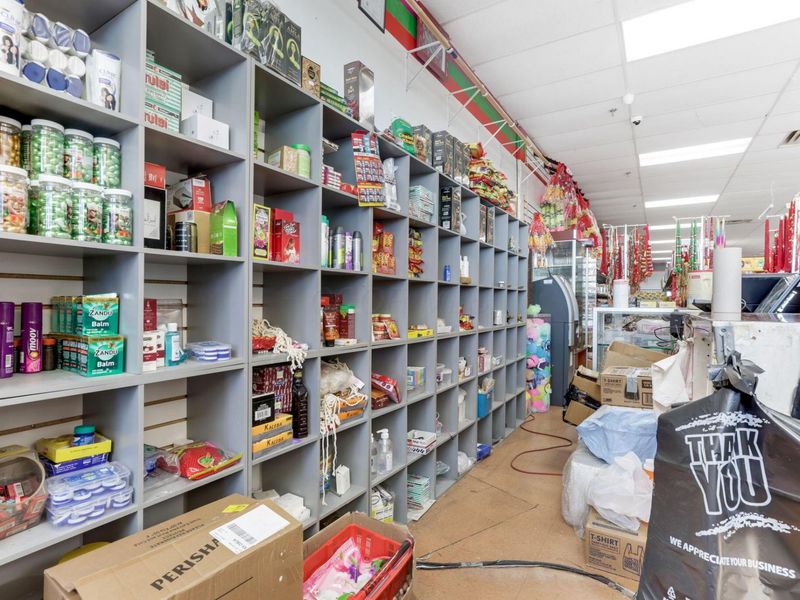 4583 Morse Centre Road , Columbus, OH 43229 Photo 9