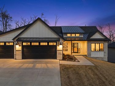 18128 Gretchen Avenue, Elkhorn, NE 68022