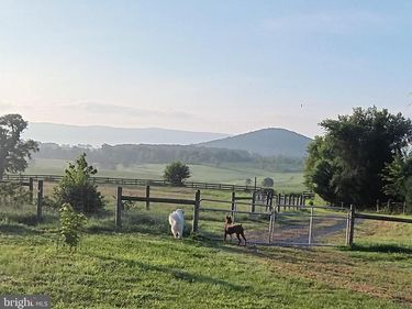 867 KIBLER ROAD, QUICKSBURG, VA 22847