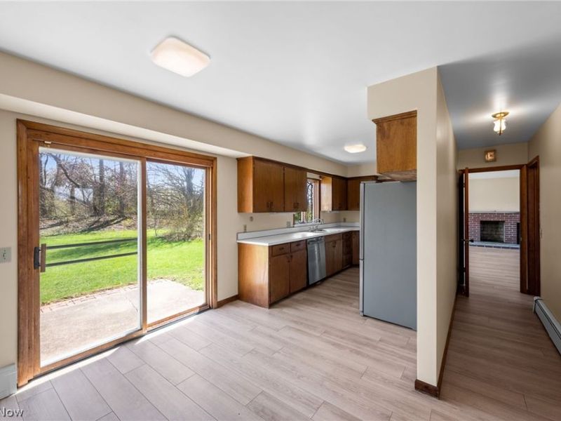 8583 Sherman Road, Chesterland, OH 44026 Photo 13