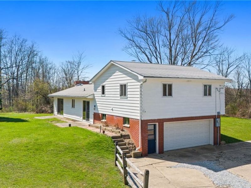 8583 Sherman Road, Chesterland, OH 44026 Photo 27