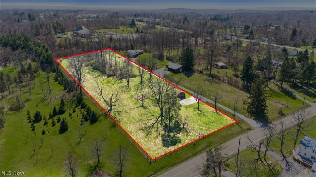 8593 Sherman Road , Chesterland, OH 44026 Main Photo