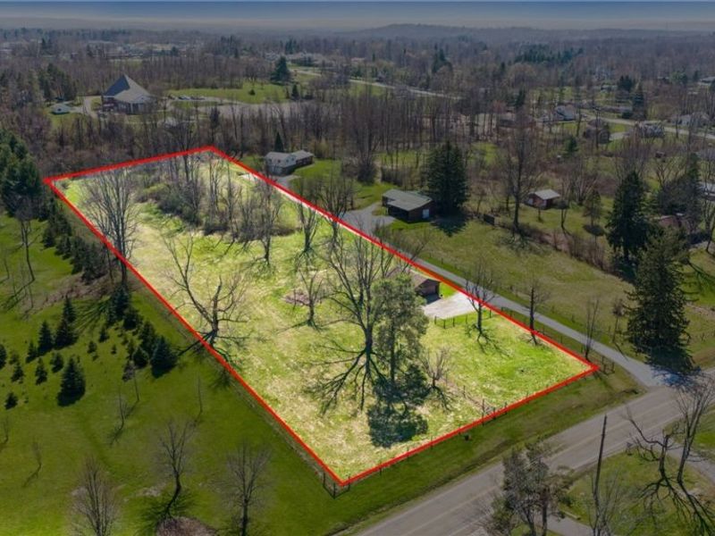 8593 Sherman Road, Chesterland, OH 44026 Photo 1