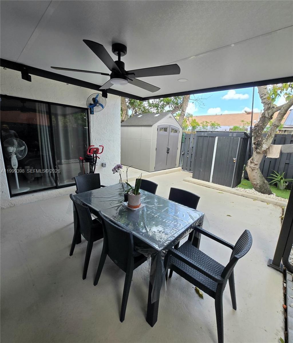 4430 NW 185th St, Miami Gardens, FL 33055 Photo