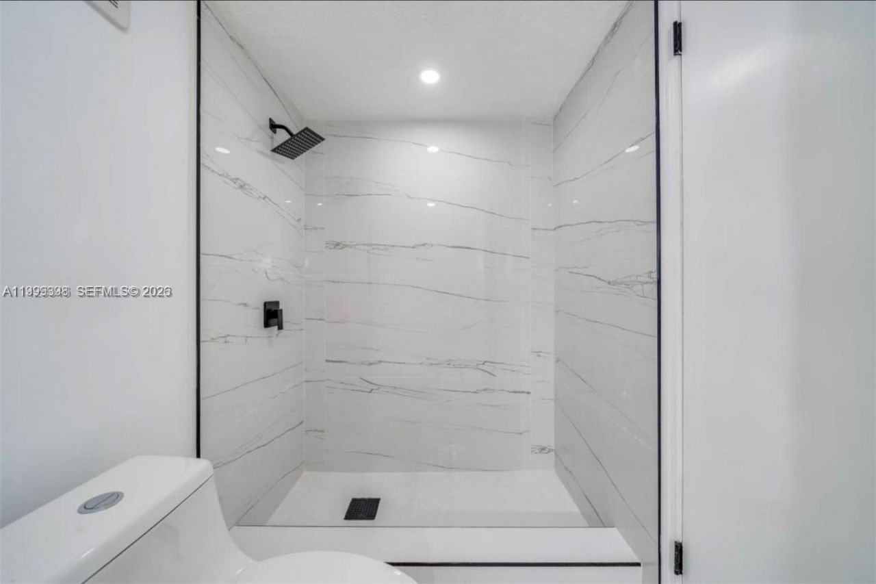 4430 NW 185th St, Miami Gardens, FL 33055 Photo